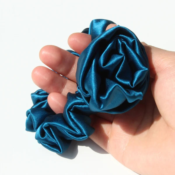 Silk Scrunchies – Vintage Rose Touch