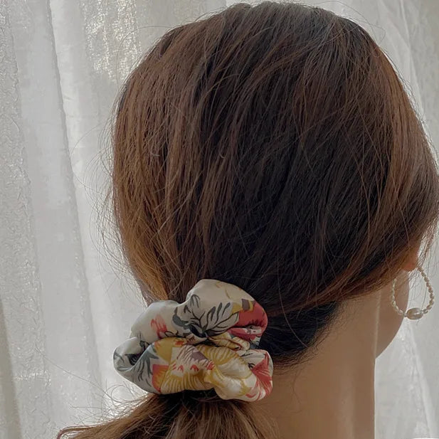 Silk Hair Scrunchies – Luxe Finish Set