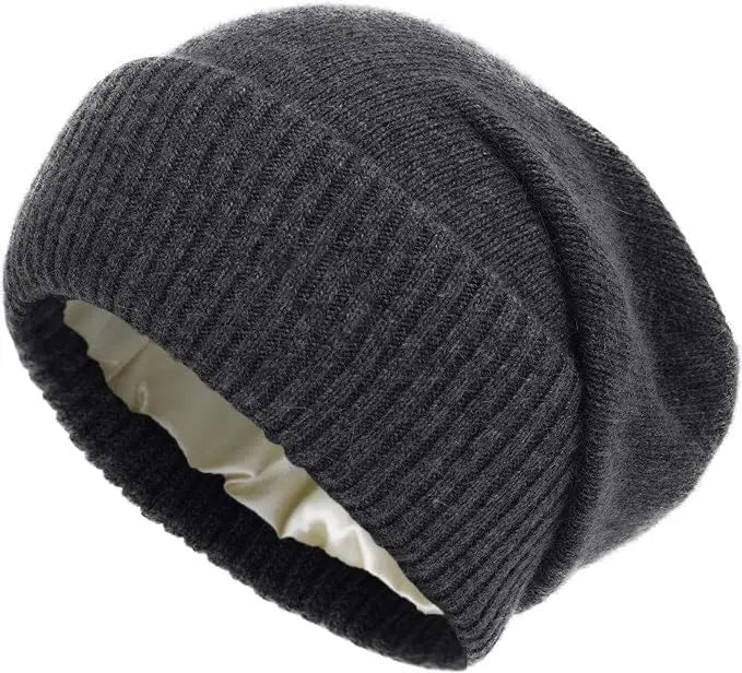 Satin-Lined Cashmere Beanie – Ultra Soft & Cozy