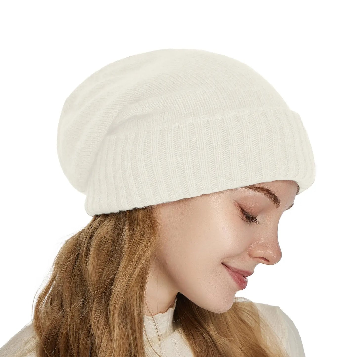 Satin-Lined Cashmere Beanie – Ultra Soft & Cozy