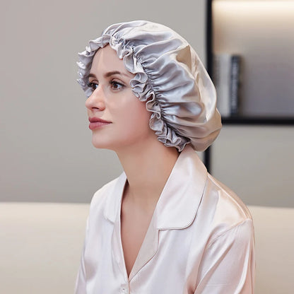 Silk night cap suitable for comfort and beauty sleep routines