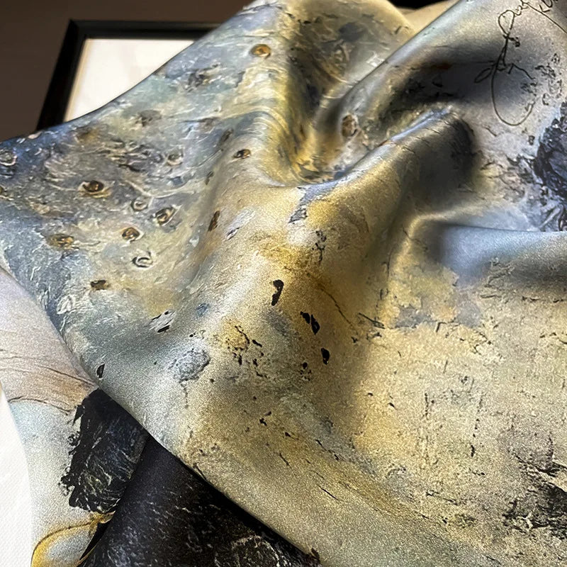 Luxury silk scarf 68x68 cm smooth breathable fabric