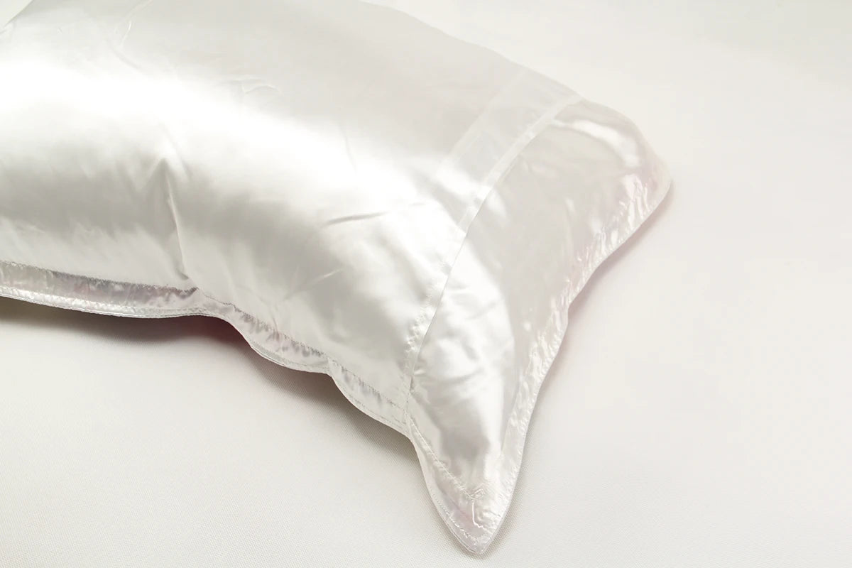 Silk Pillowcase – Lily Floral, 19 Momme Care