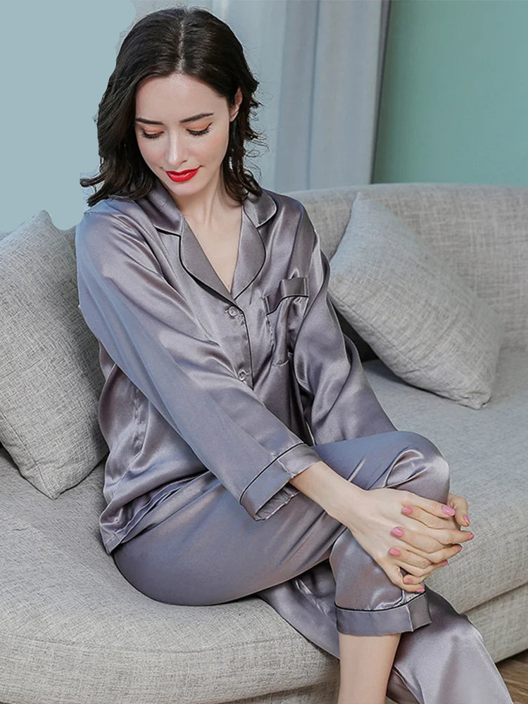 Silk Sleepwear – Lightweight & Breathable