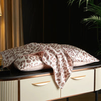 Leopard pink
